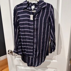 Brand new with tags XS dress barn button down